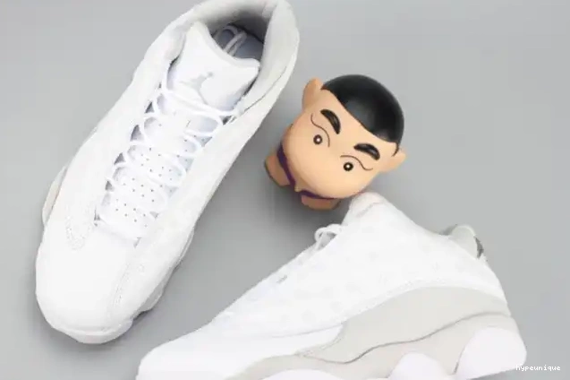 HYPE white Jordan Money mens LowPure 13 Air 310810-100 0615